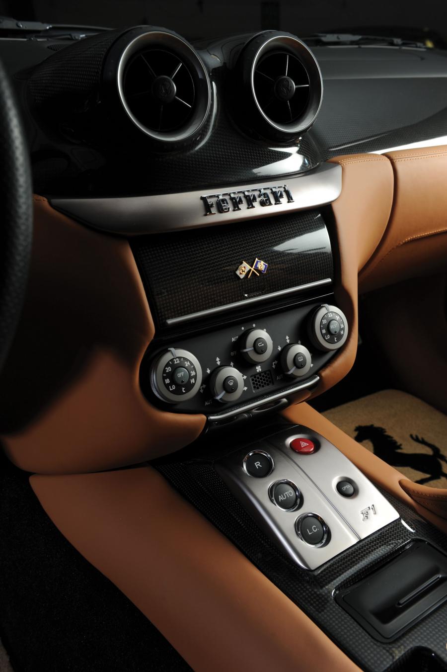  Ferrari 599 GTB Fiorano 2008 года  (фото 2 из 13)
